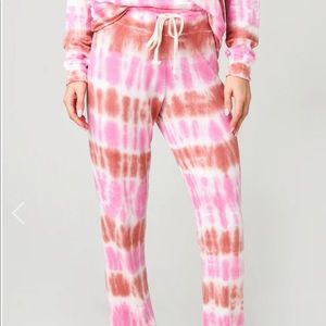 NWT Sundry sweatpants